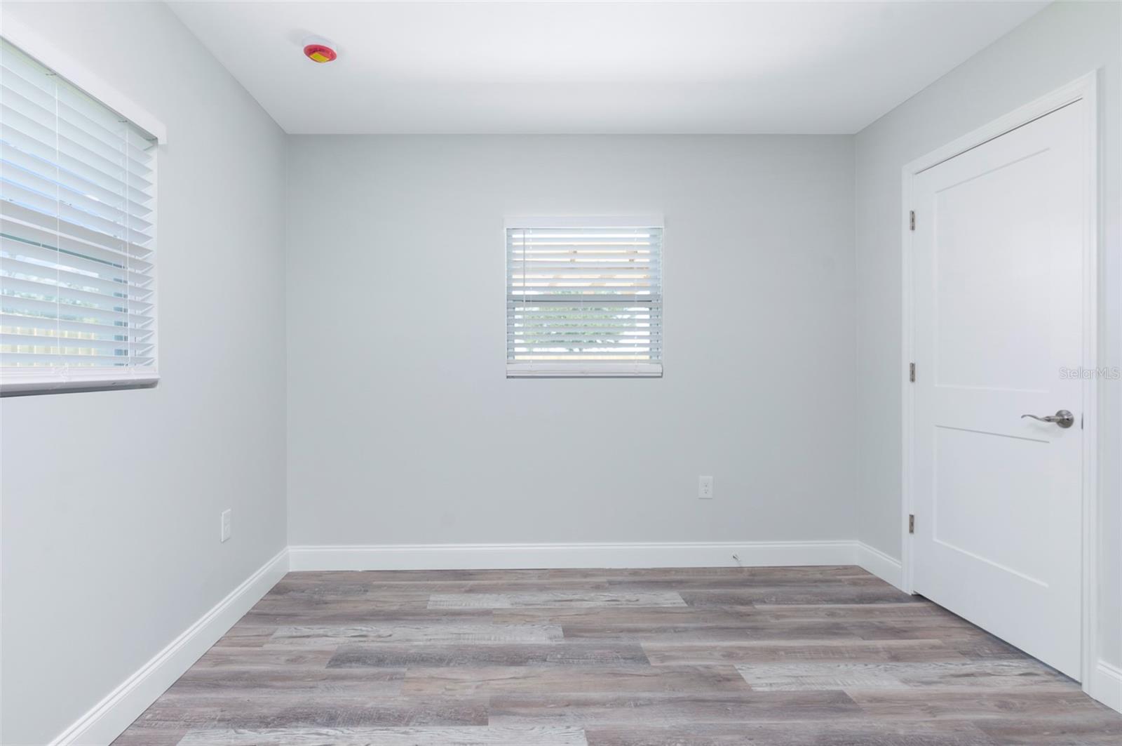 8180 42ND ST N #B — photo 10