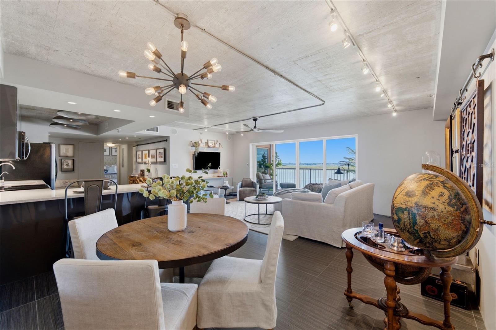 7430 SUNSHINE SKYWAY LN S #901 — photo 30