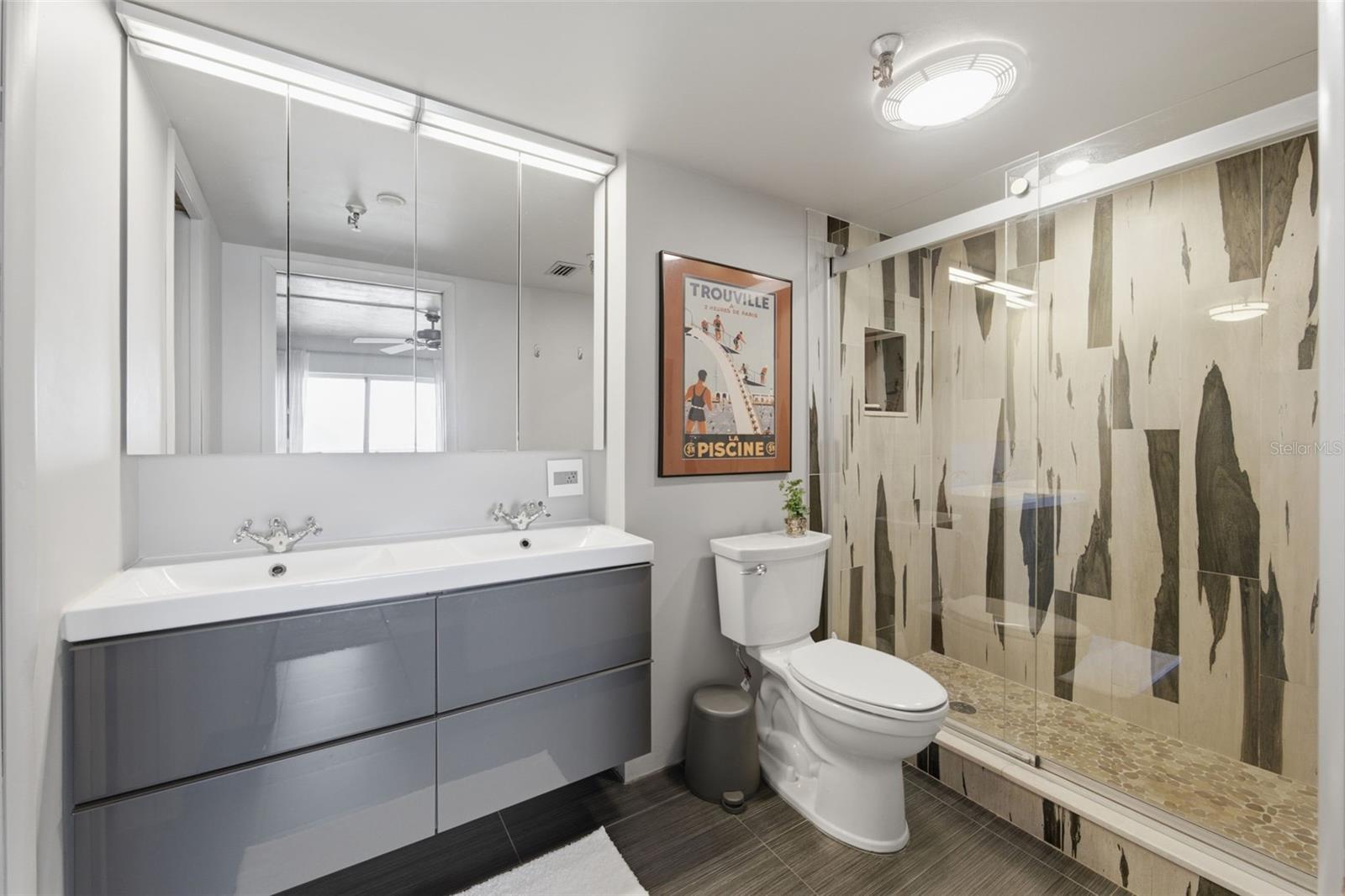 7430 SUNSHINE SKYWAY LN S #901 — photo 41