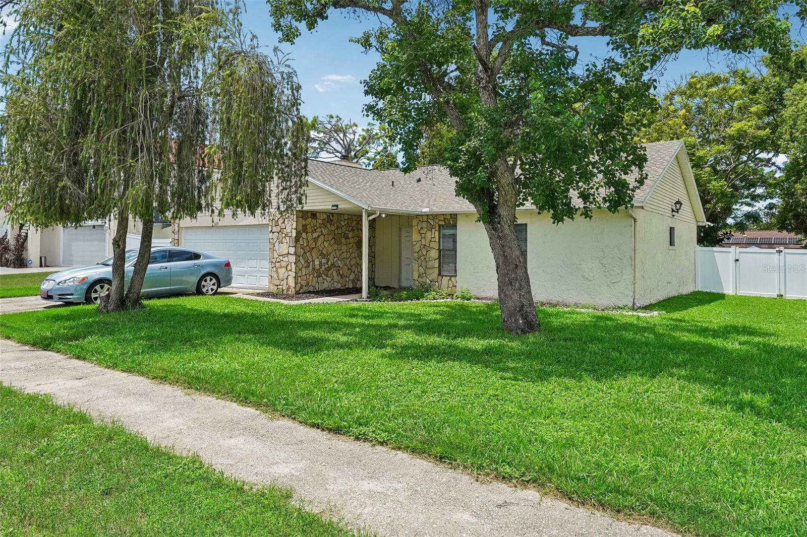 16139 VILLA DR — photo 40