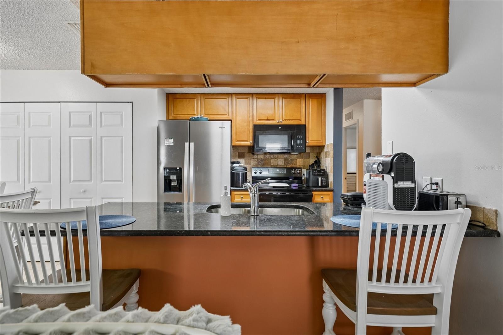 16139 VILLA DR — photo 16