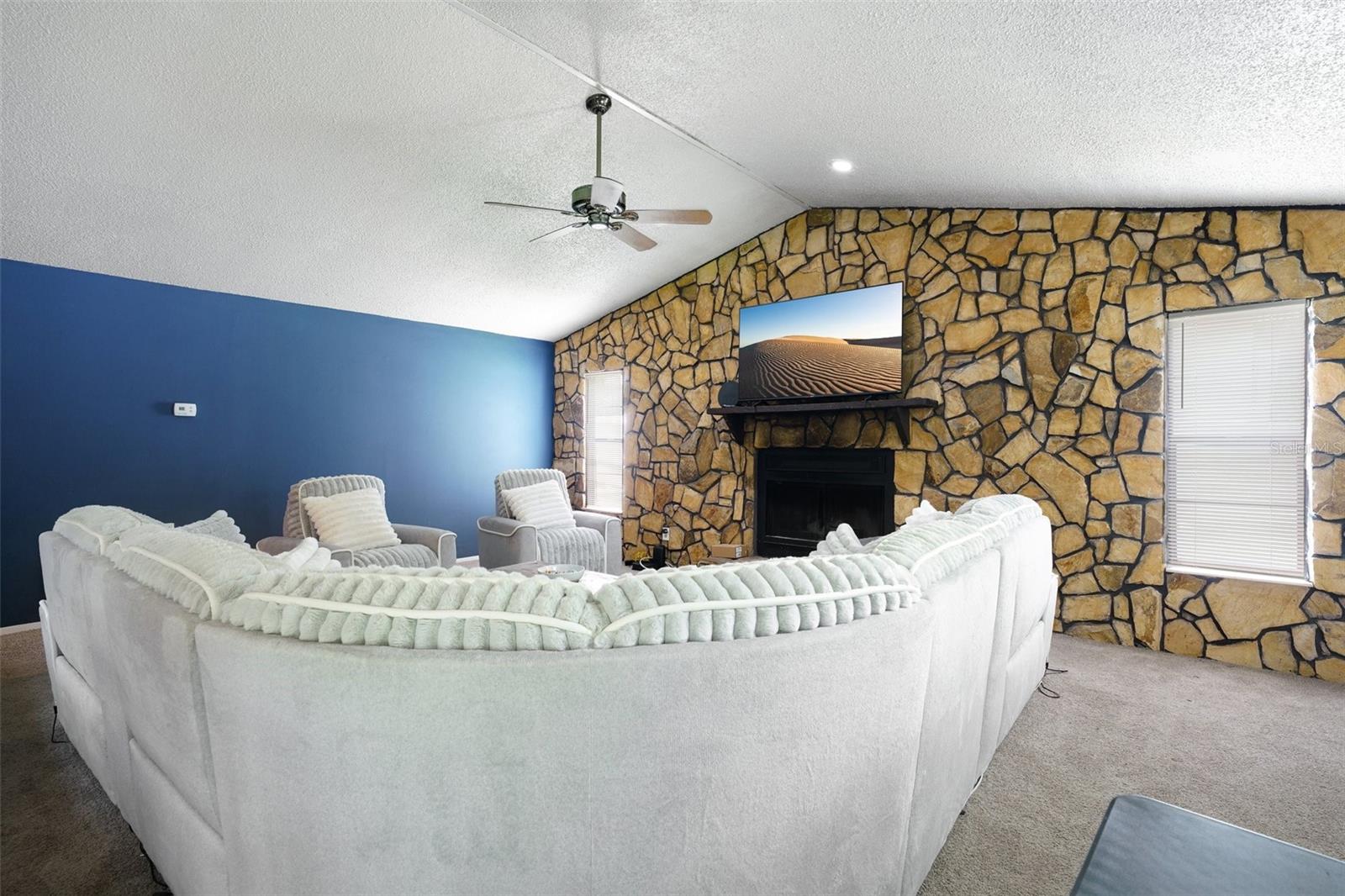 16139 VILLA DR — photo 7