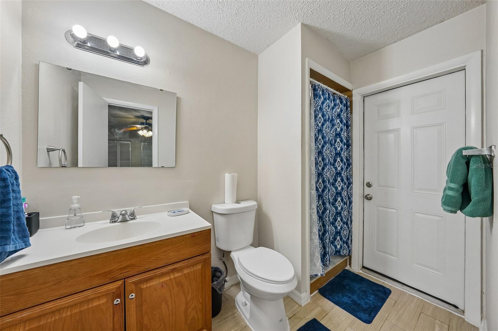 16139 VILLA DR — photo 24