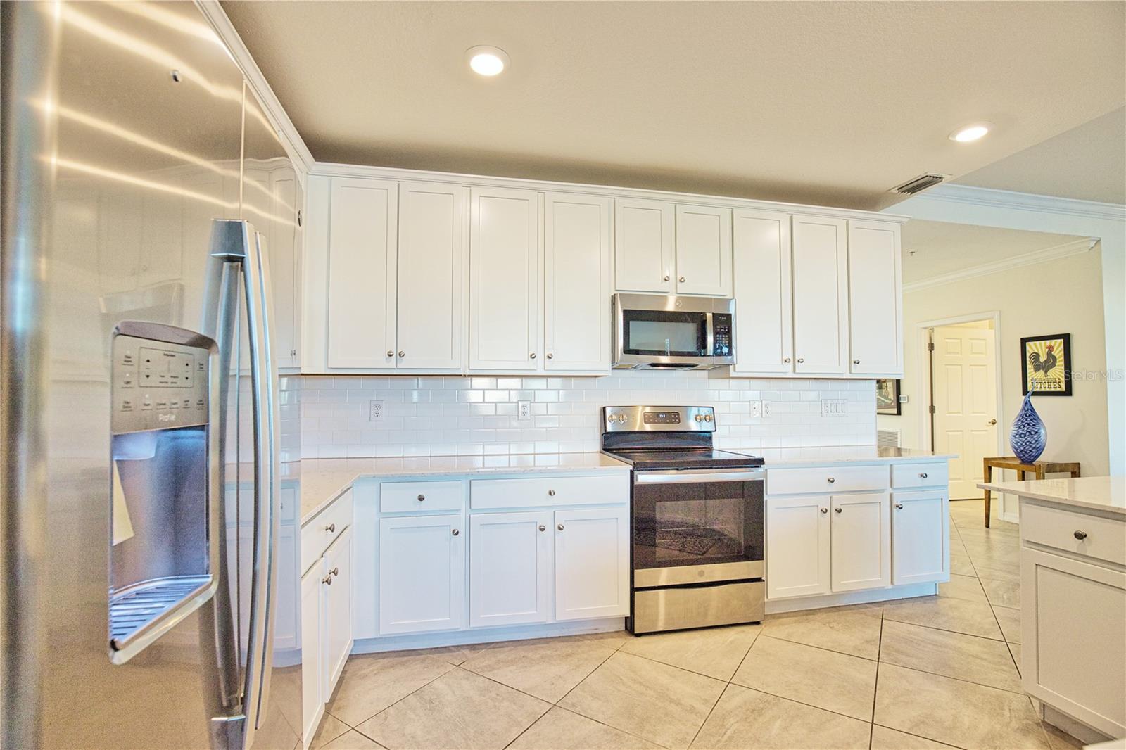 10042 CROOKED CREEK DR #102 — photo 9