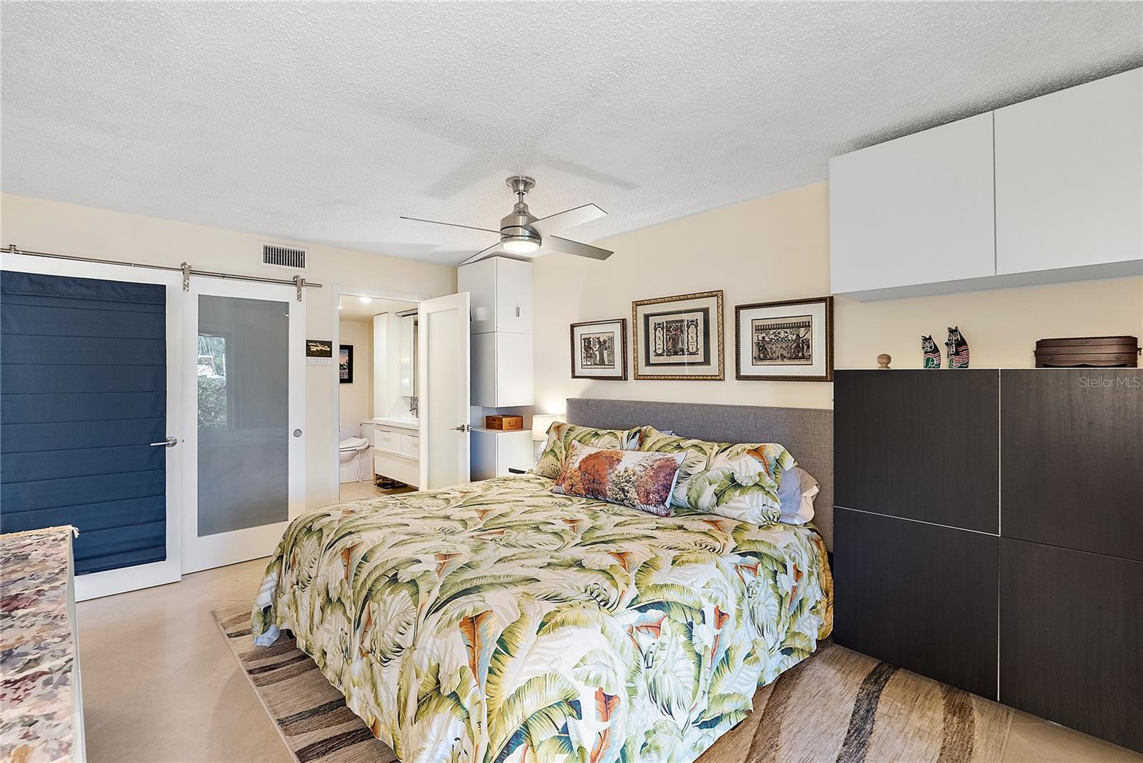 4780 BRITTANY DR S #11 — photo 14