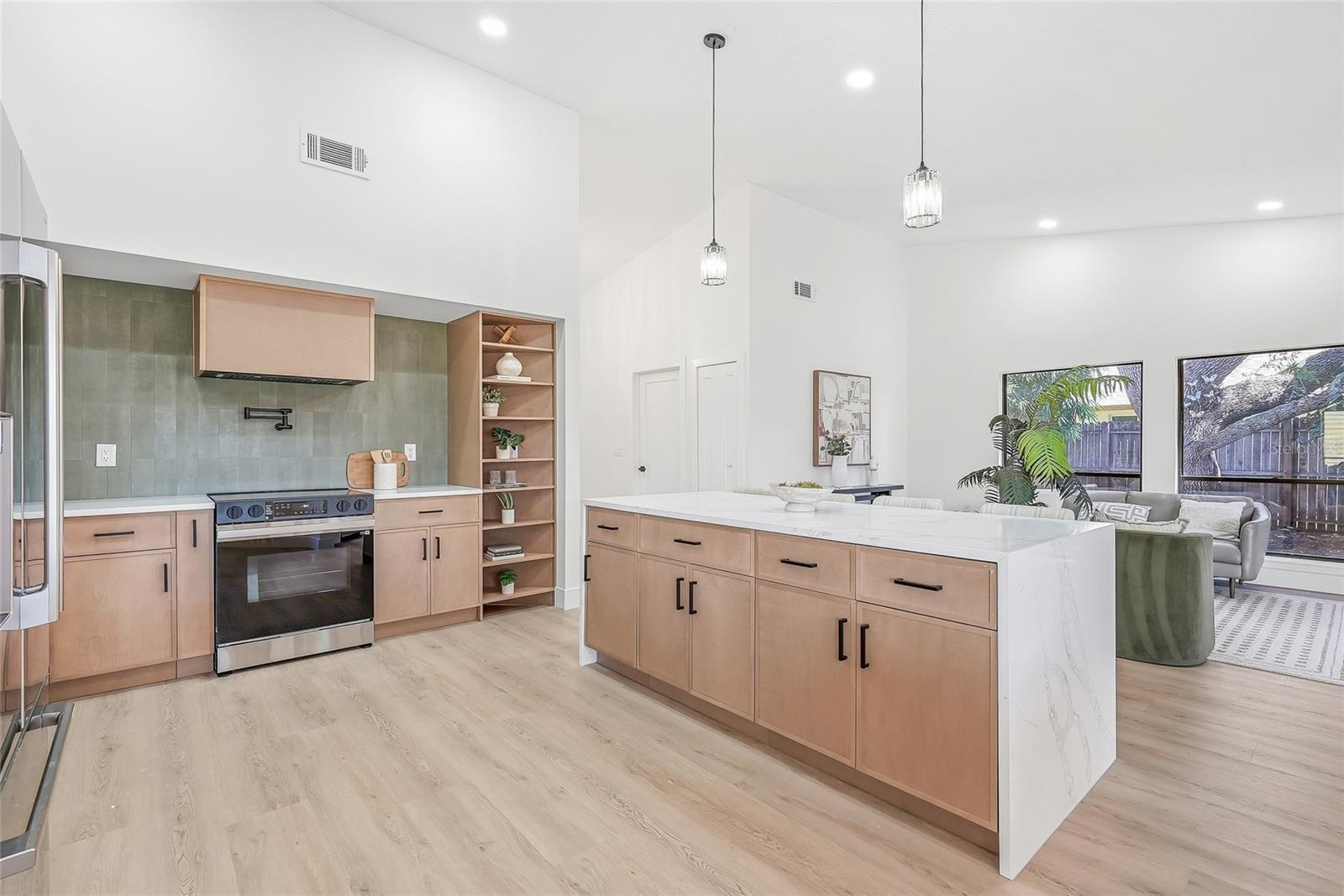 8003 12TH AVE NW — photo 16
