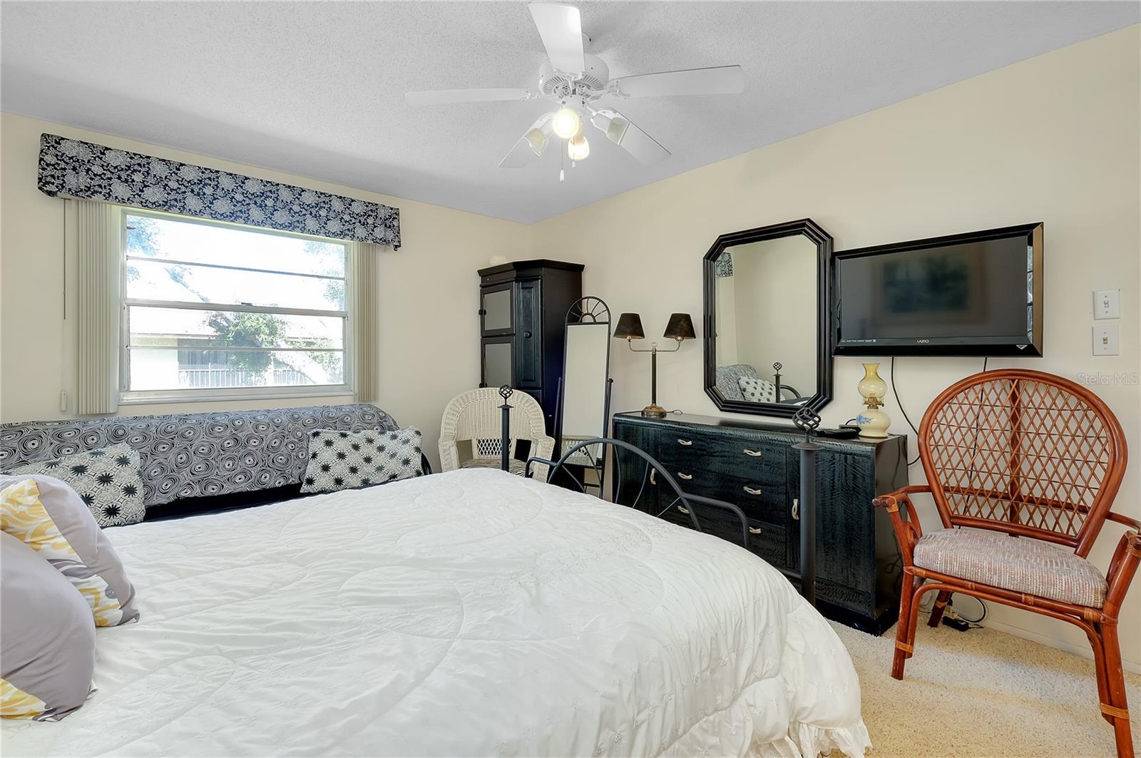 2280 STICKNEY POINT RD #432 — photo 14