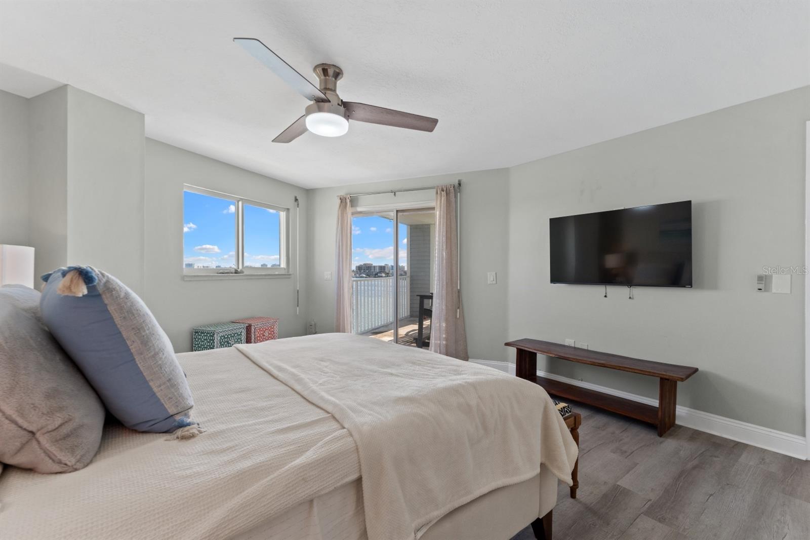 610 ISLAND WAY #408 — photo 25