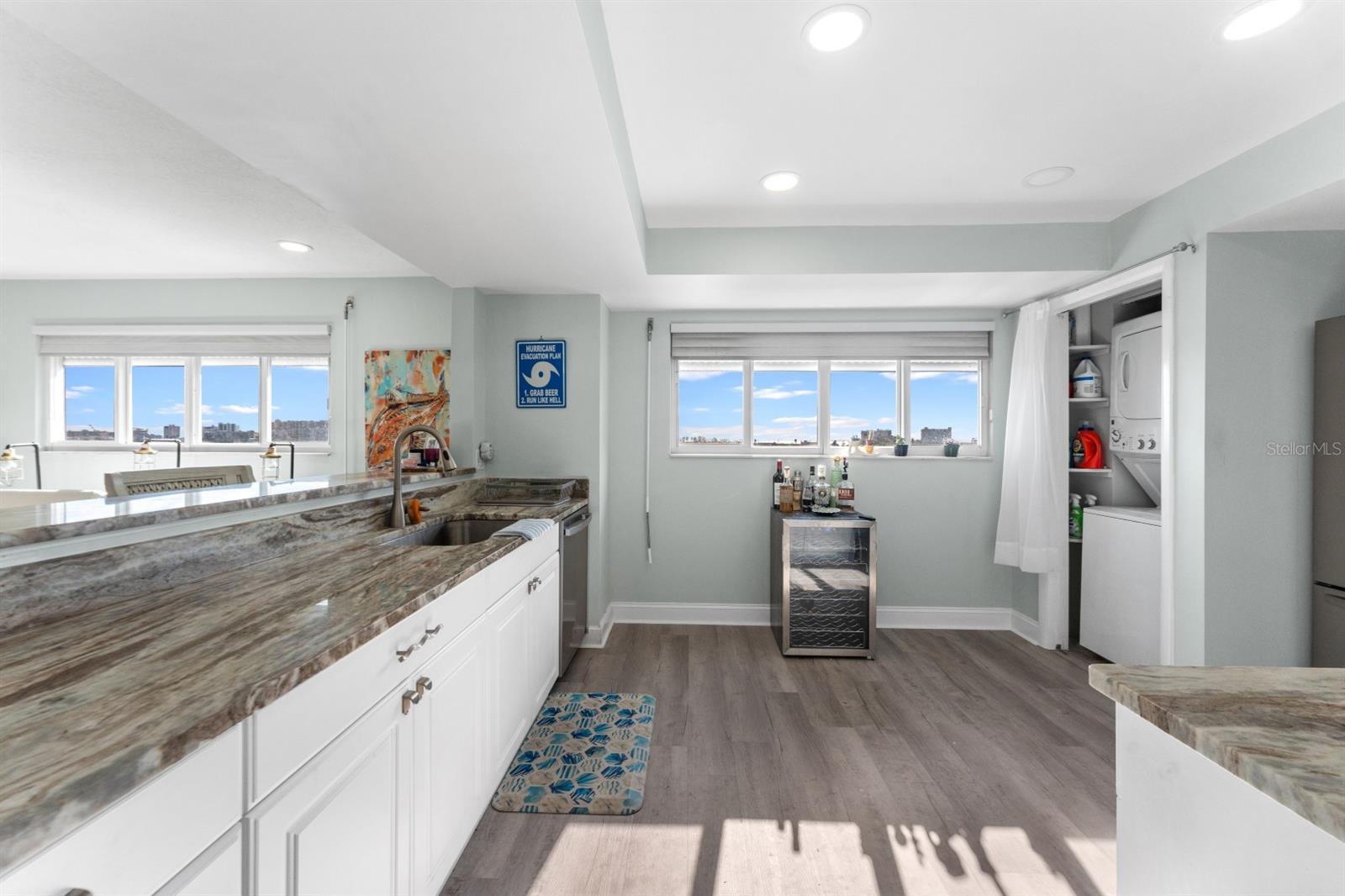 610 ISLAND WAY #408 — photo 7
