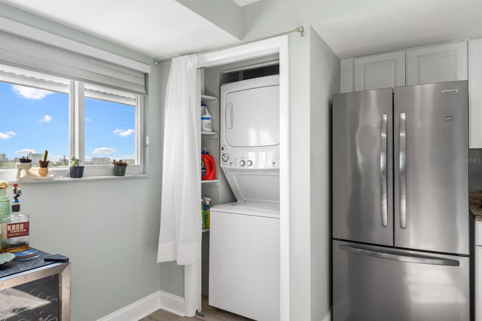 610 ISLAND WAY #408 — photo 16