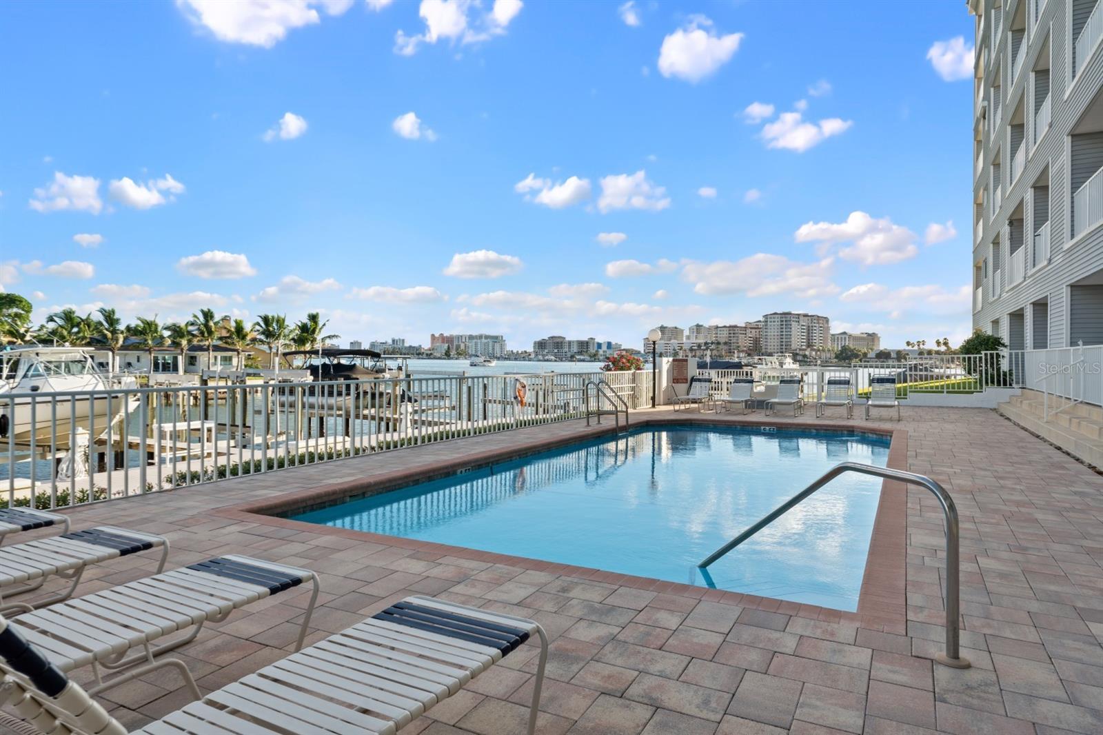 610 ISLAND WAY #408 — photo 49