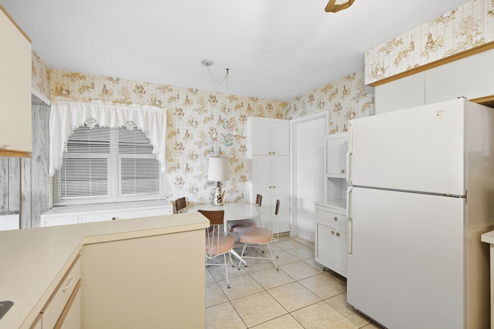 2548 FOREST PKWY N — photo 12