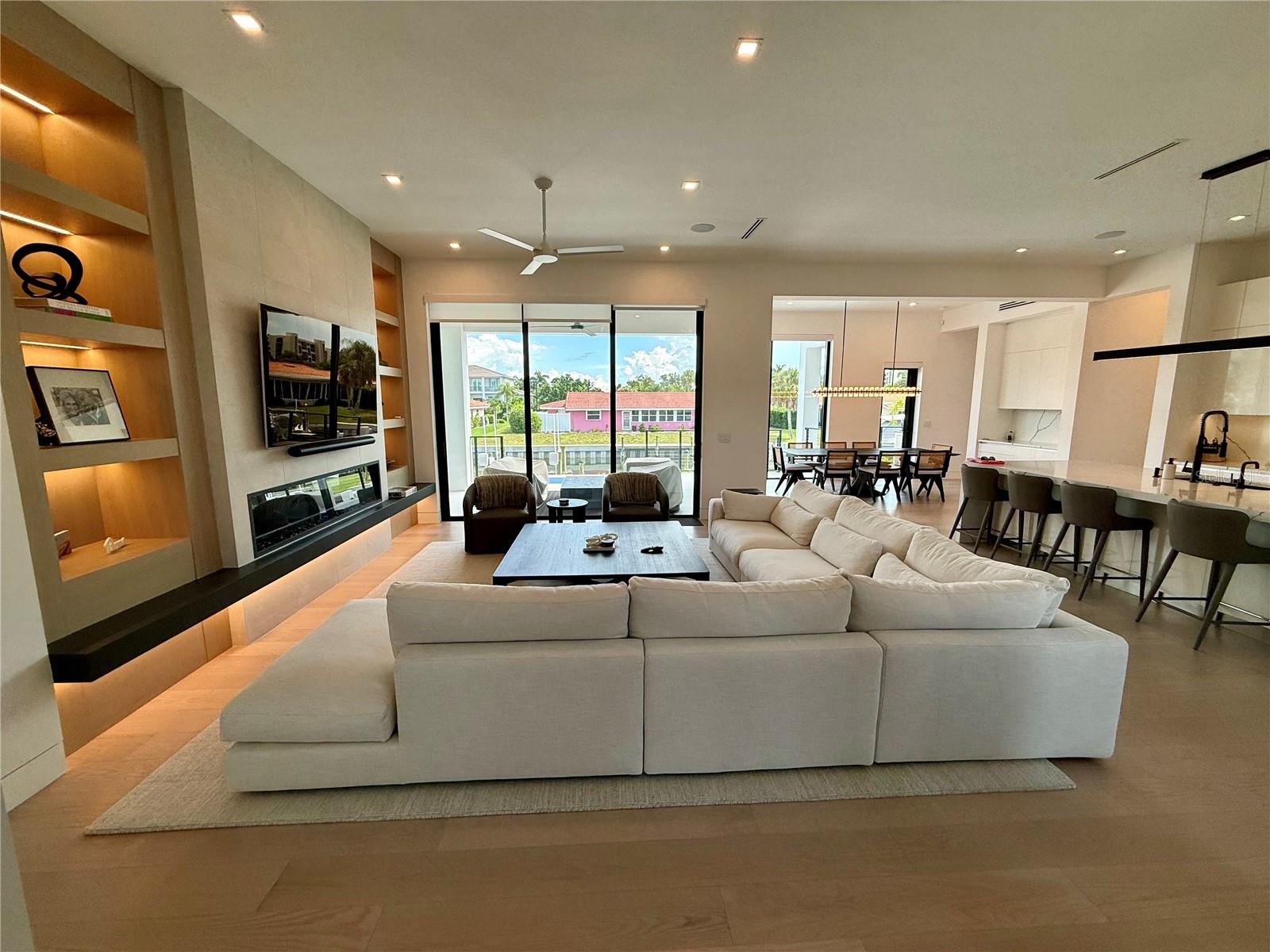 510 GOLF LINKS LN — photo 11