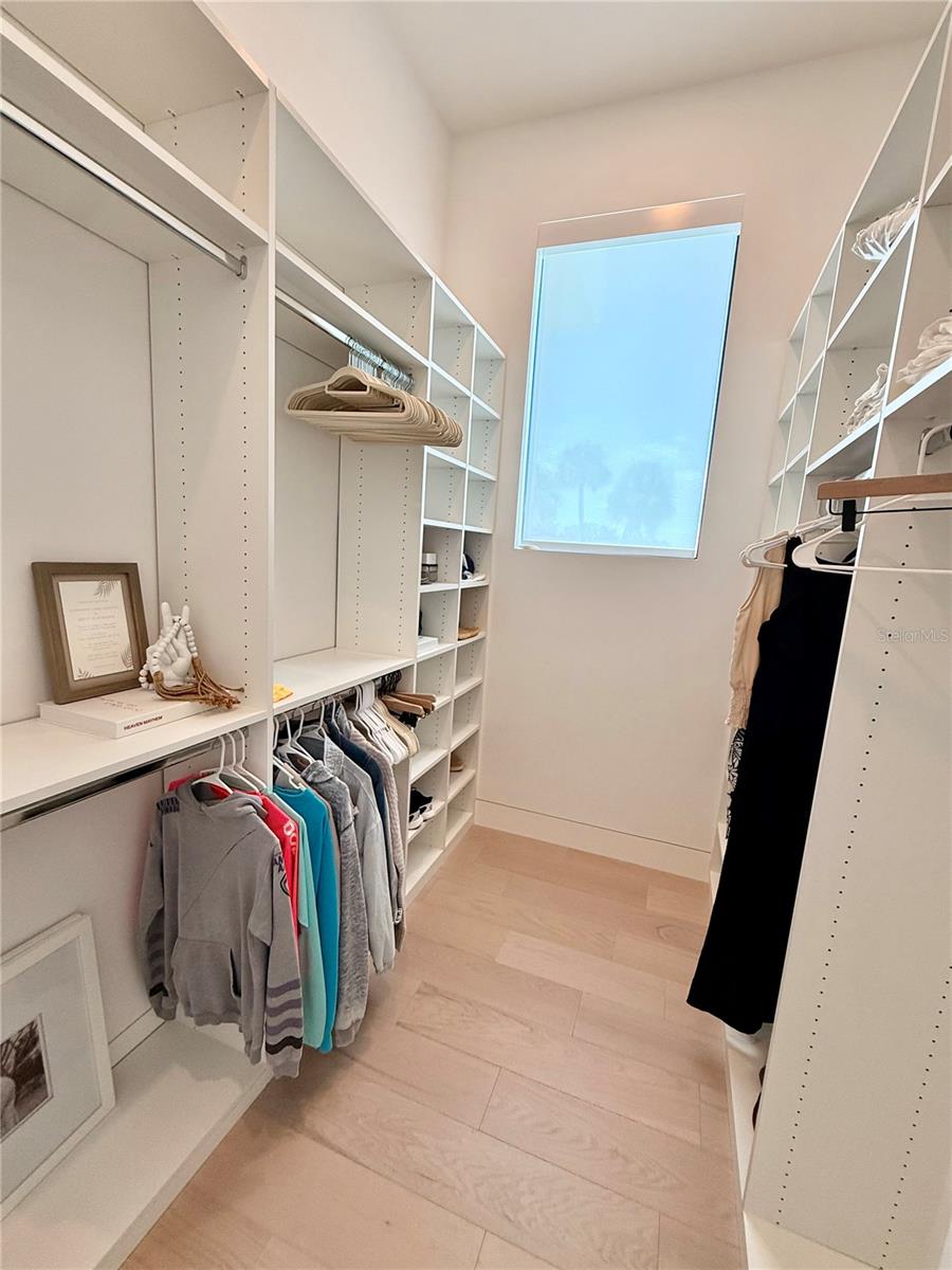 510 GOLF LINKS LN — photo 25