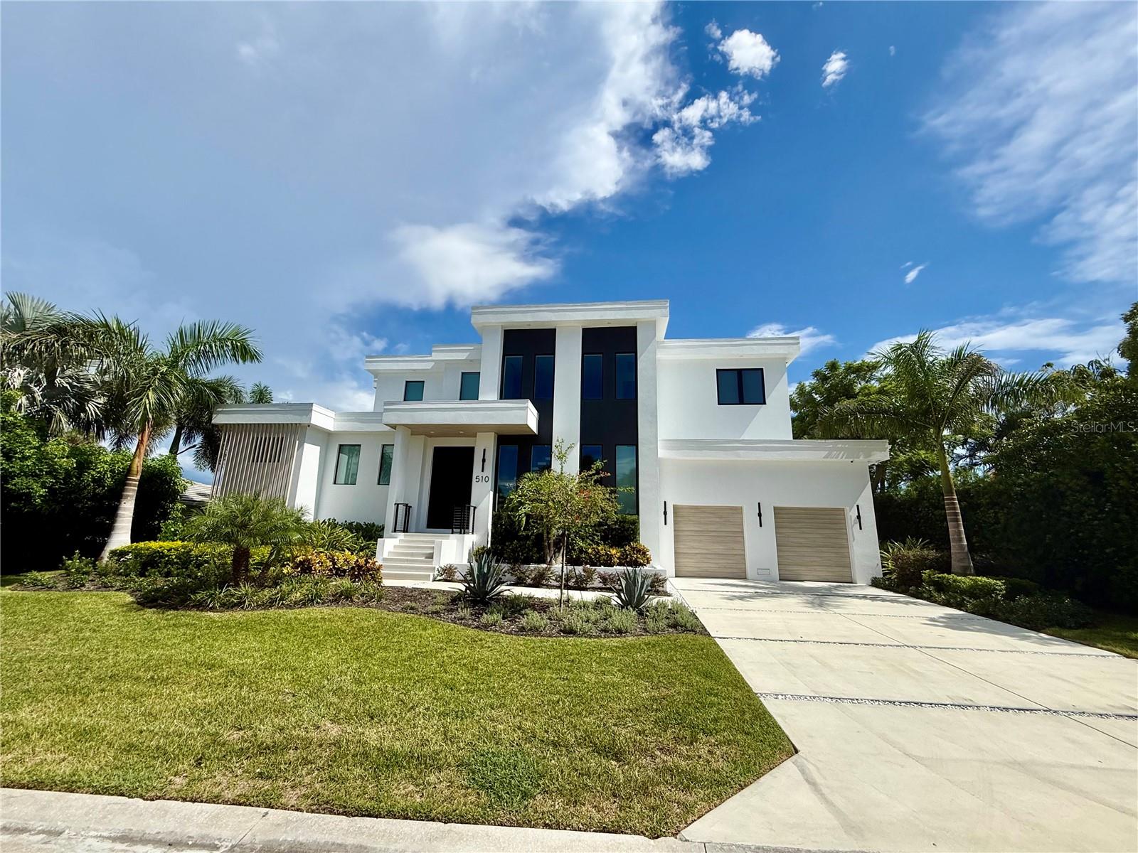 510 GOLF LINKS LN — photo 2