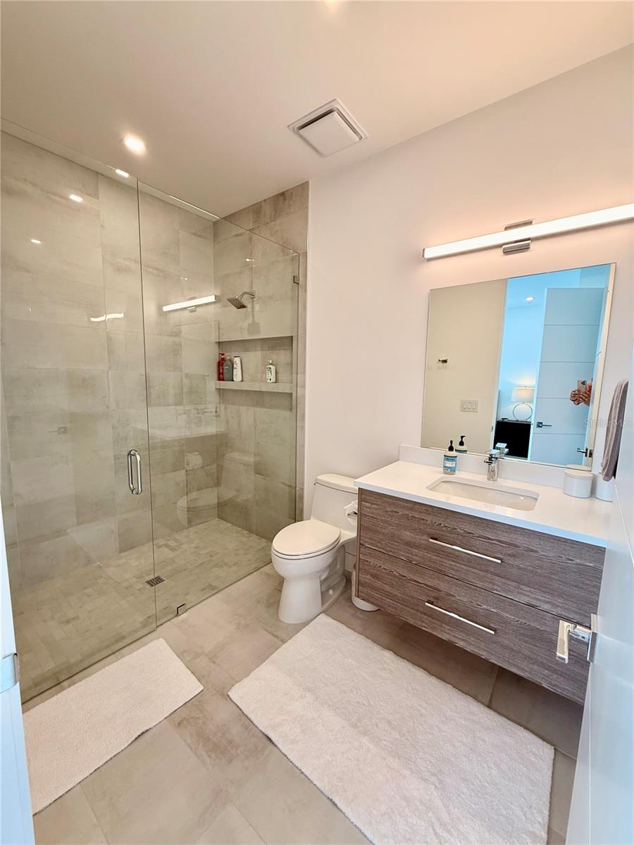 510 GOLF LINKS LN — photo 55