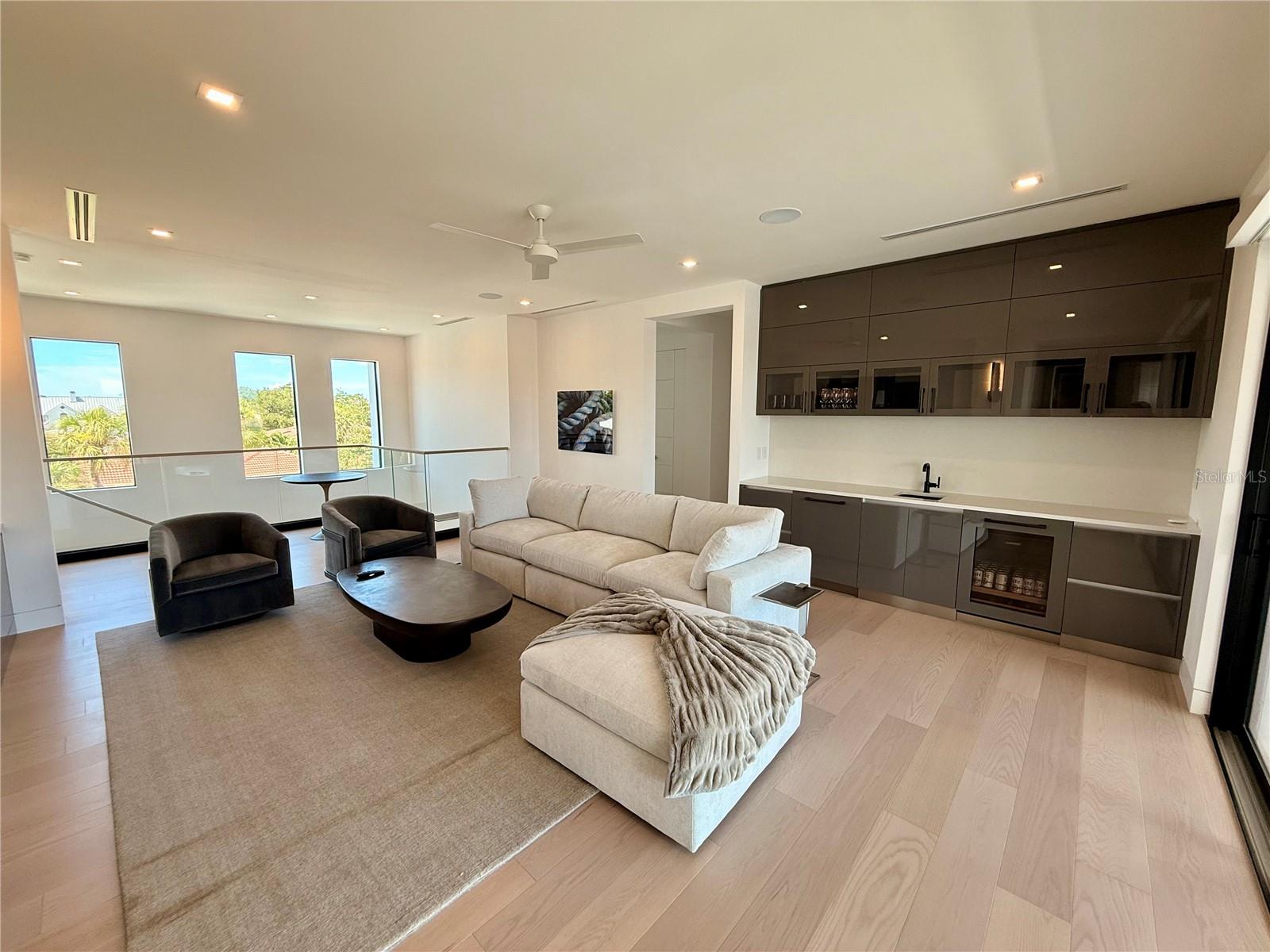 510 GOLF LINKS LN — photo 39