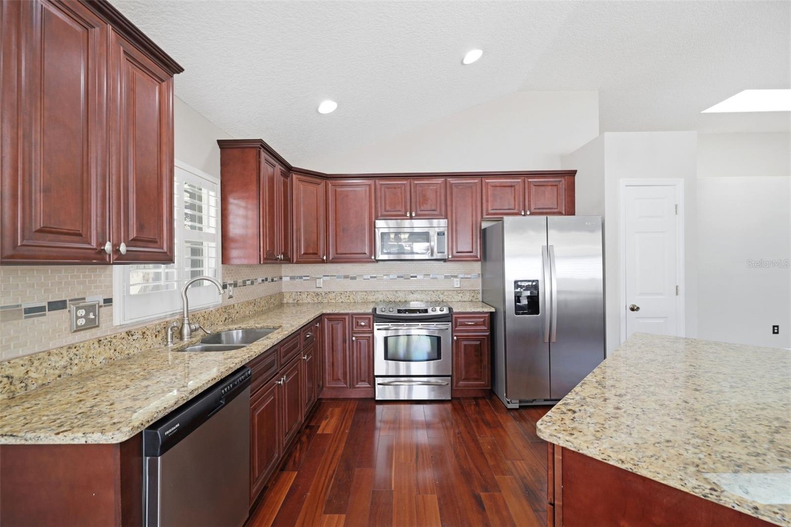 13418 SUNVALE PL — photo 10