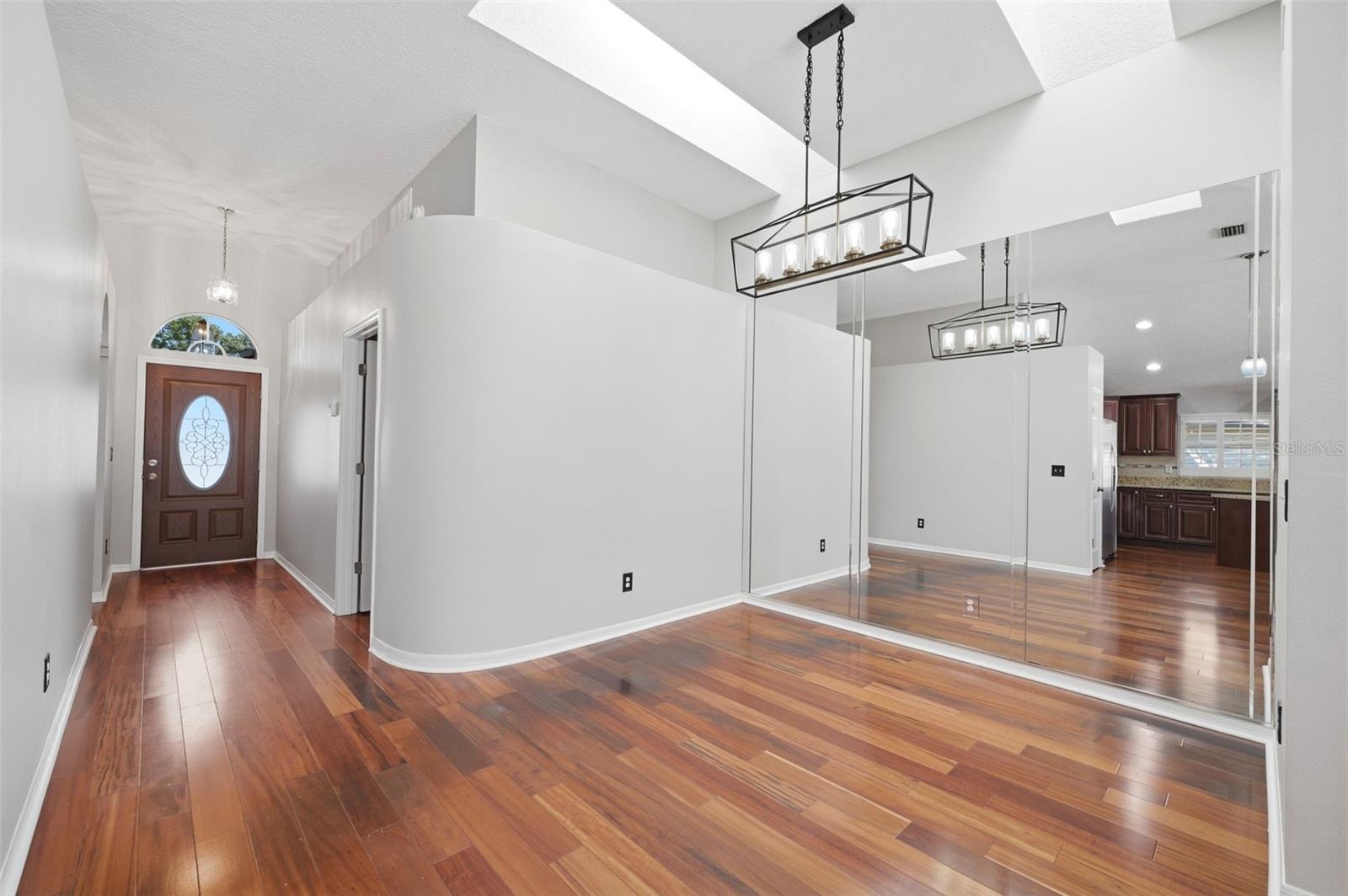 13418 SUNVALE PL — photo 23