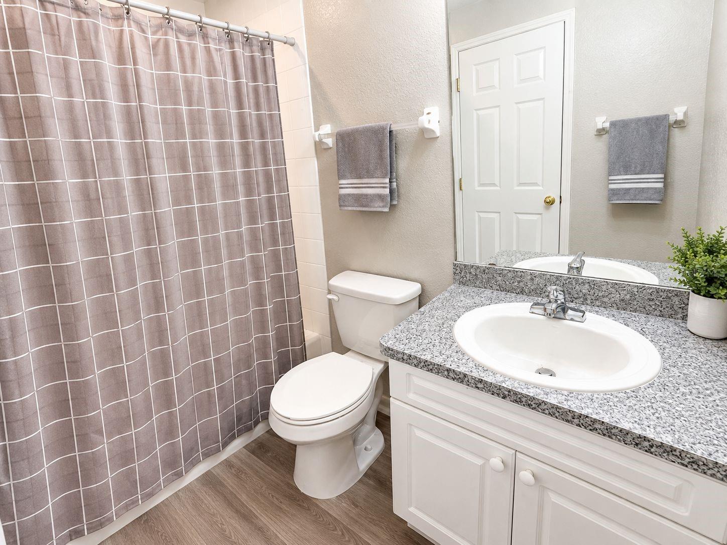 1103 ISLAMORADA LN — photo 9