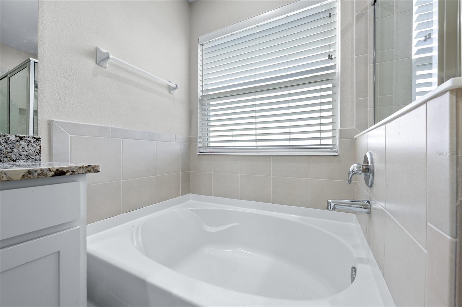 33503 FIELD MAPLE LOOP — photo 26