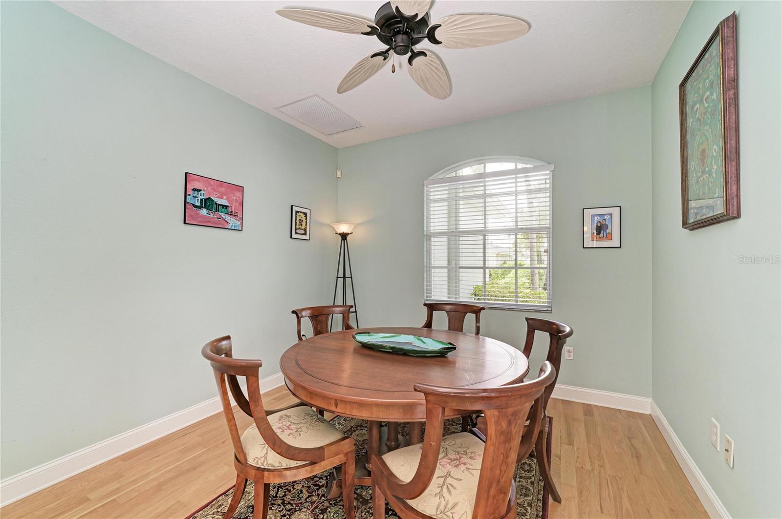 12105 BEEFLOWER DR — photo 8