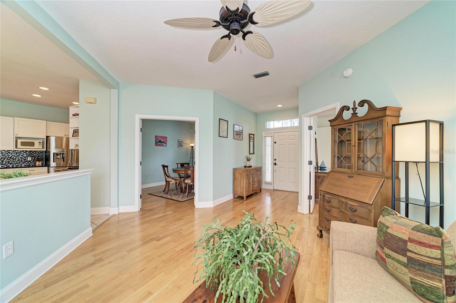 12105 BEEFLOWER DR — photo 7