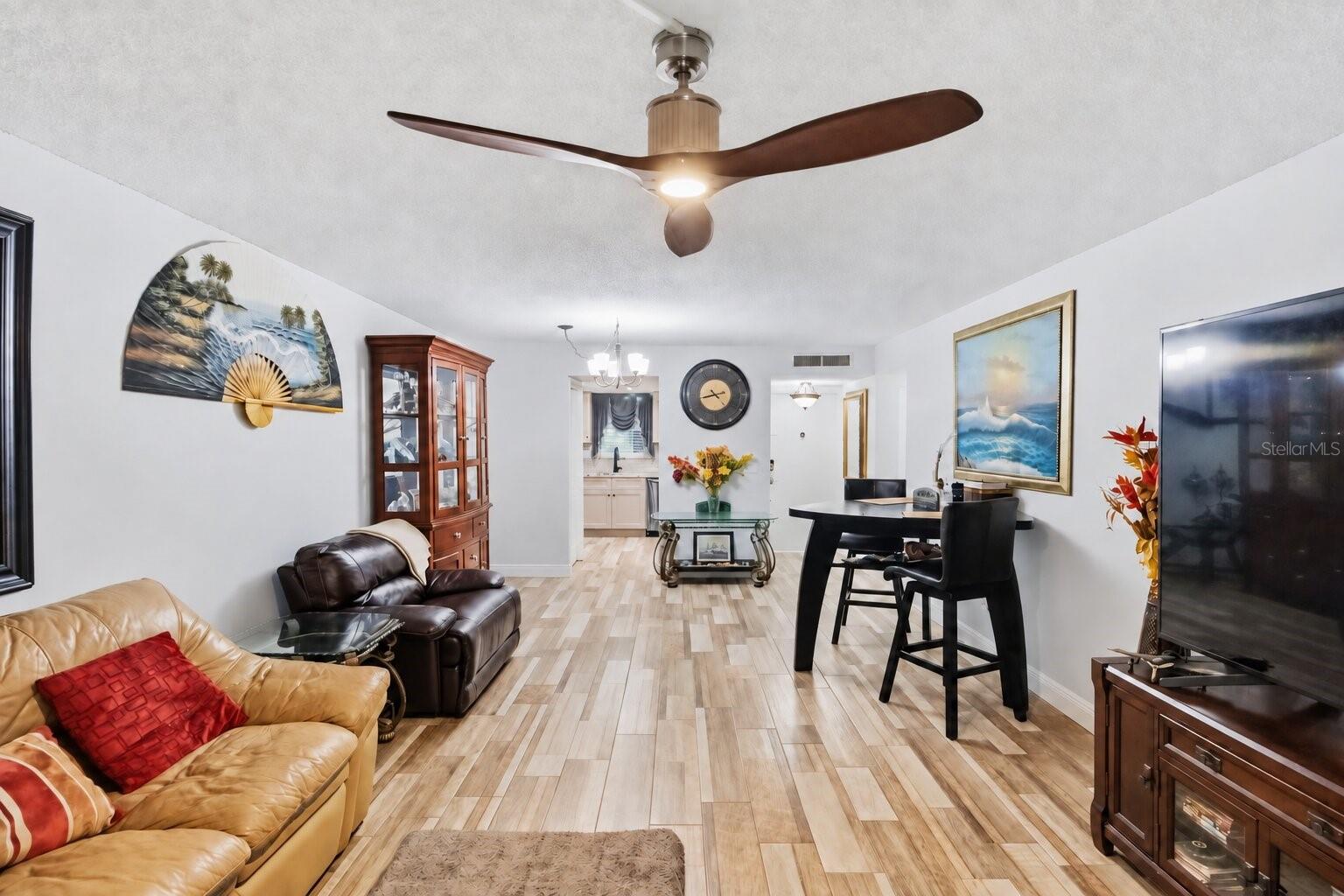 704 OAKGROVE DR #226D — photo 4