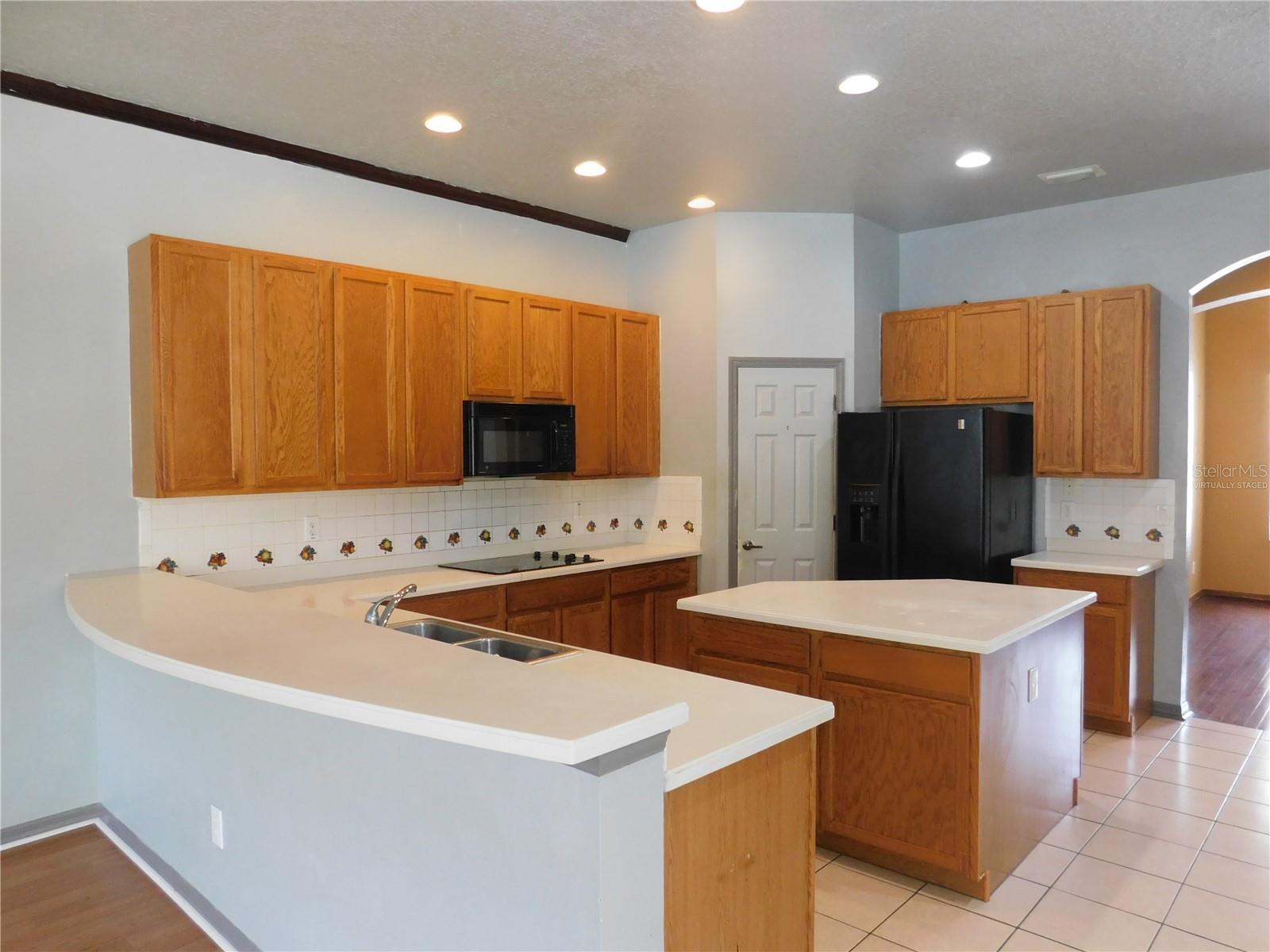 2412 BLUE STONE CT — photo 9
