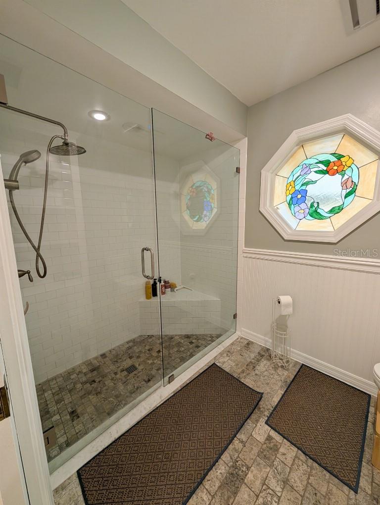 2673 MONTAGUE CT W — photo 33