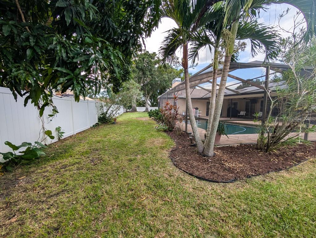 2673 MONTAGUE CT W — photo 41