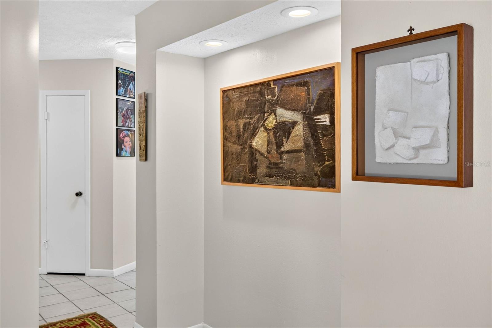 513 GARRARD DR — photo 19