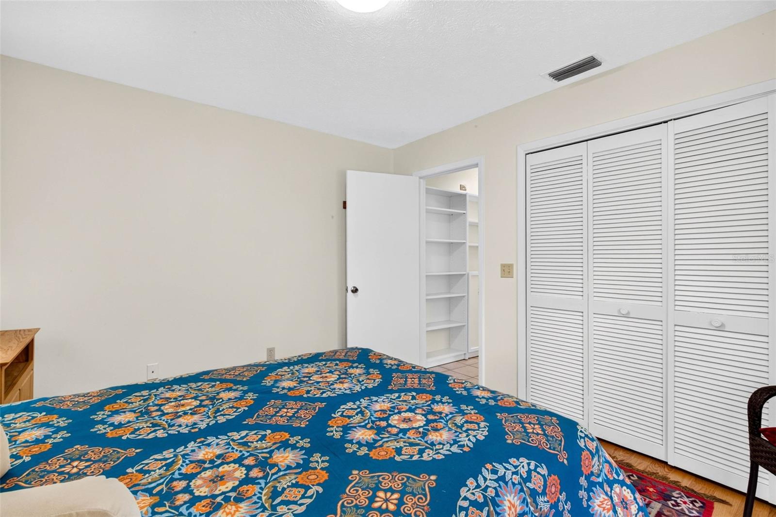 513 GARRARD DR — photo 49