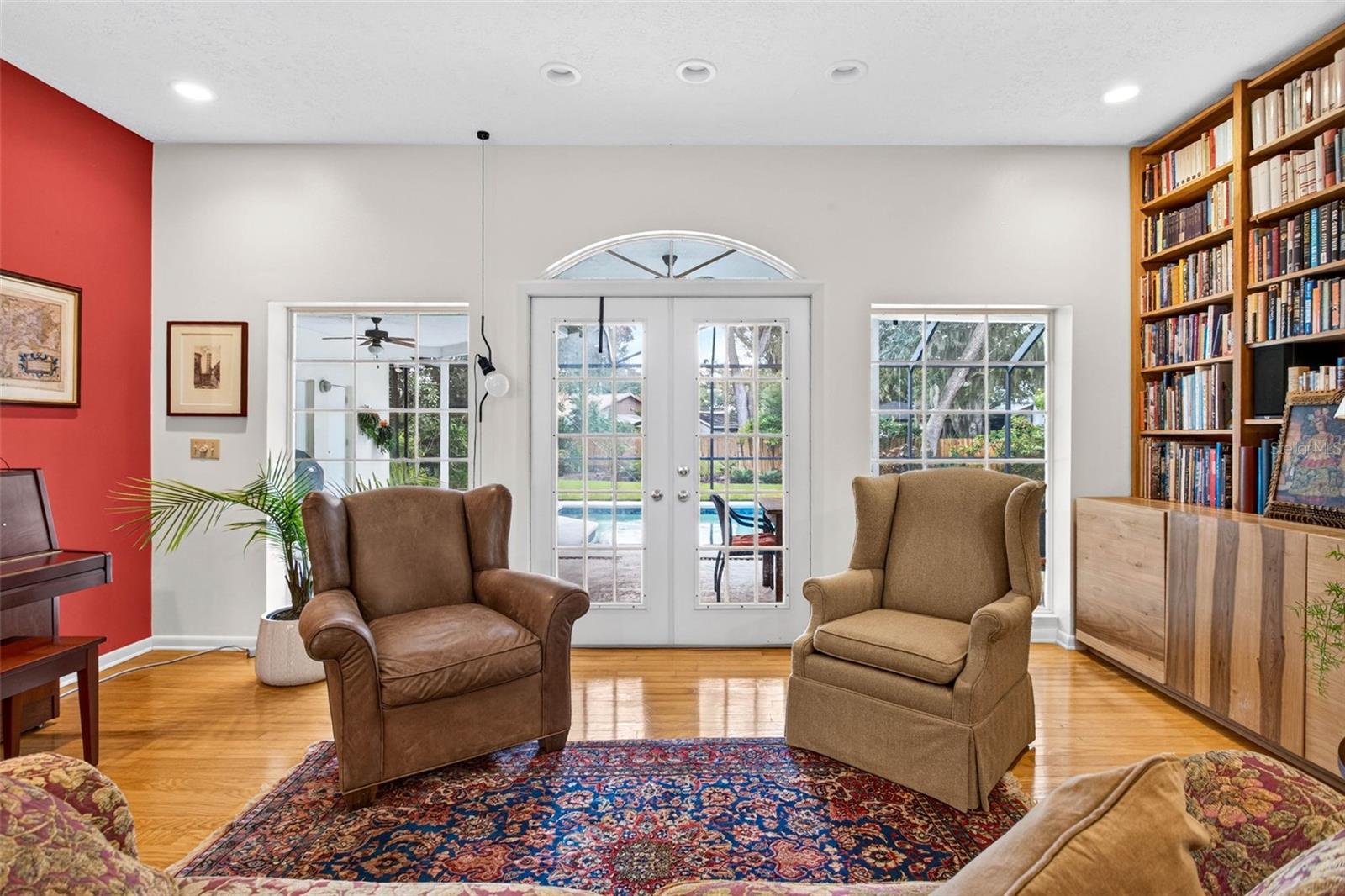 513 GARRARD DR — photo 15