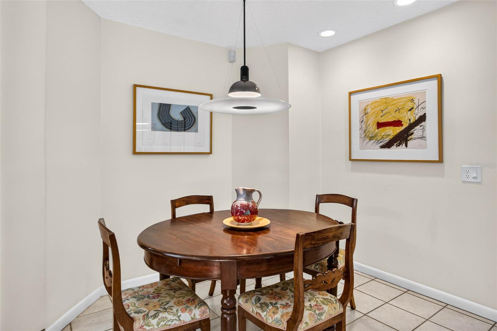 513 GARRARD DR — photo 27