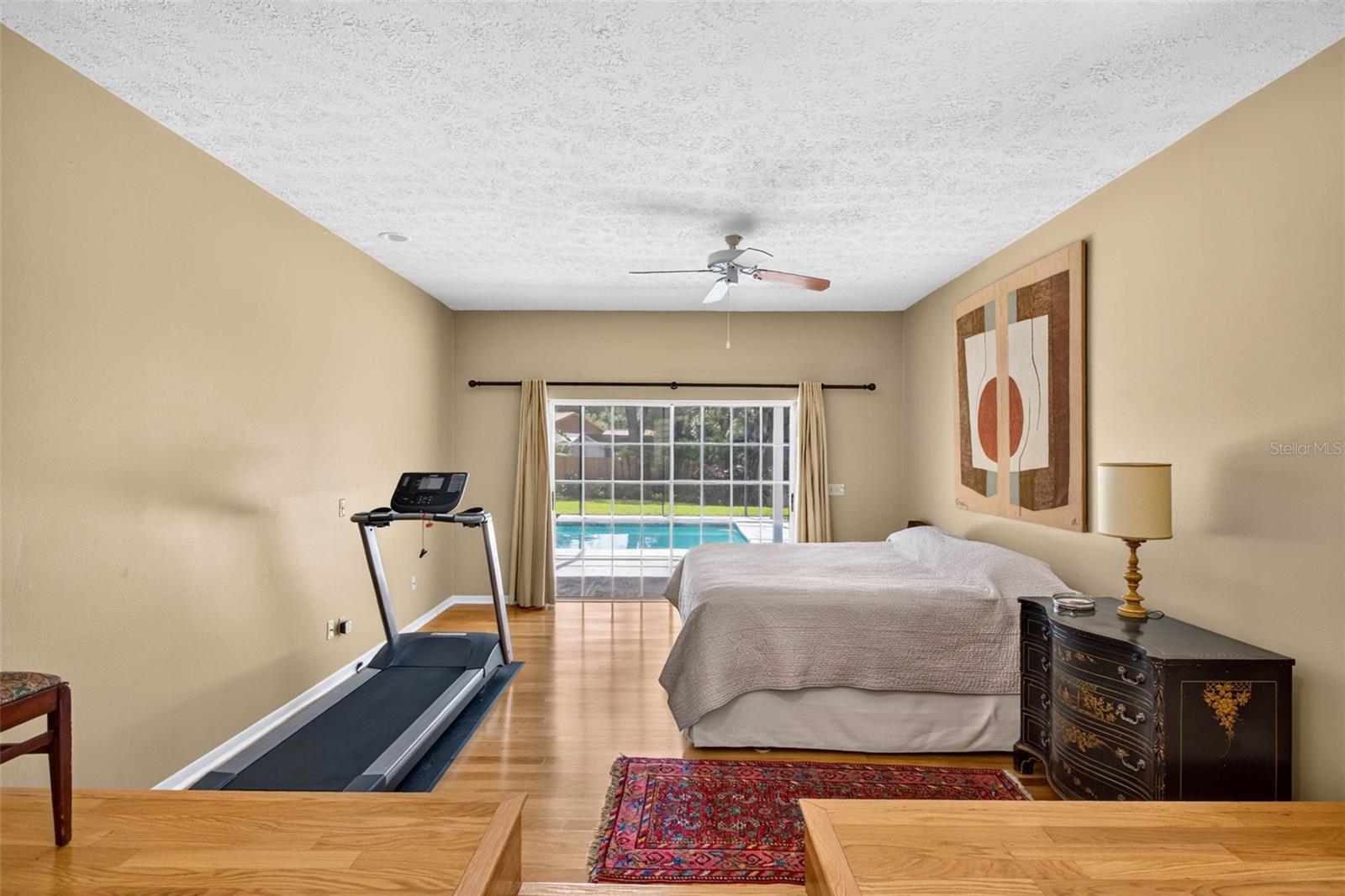 513 GARRARD DR — photo 36