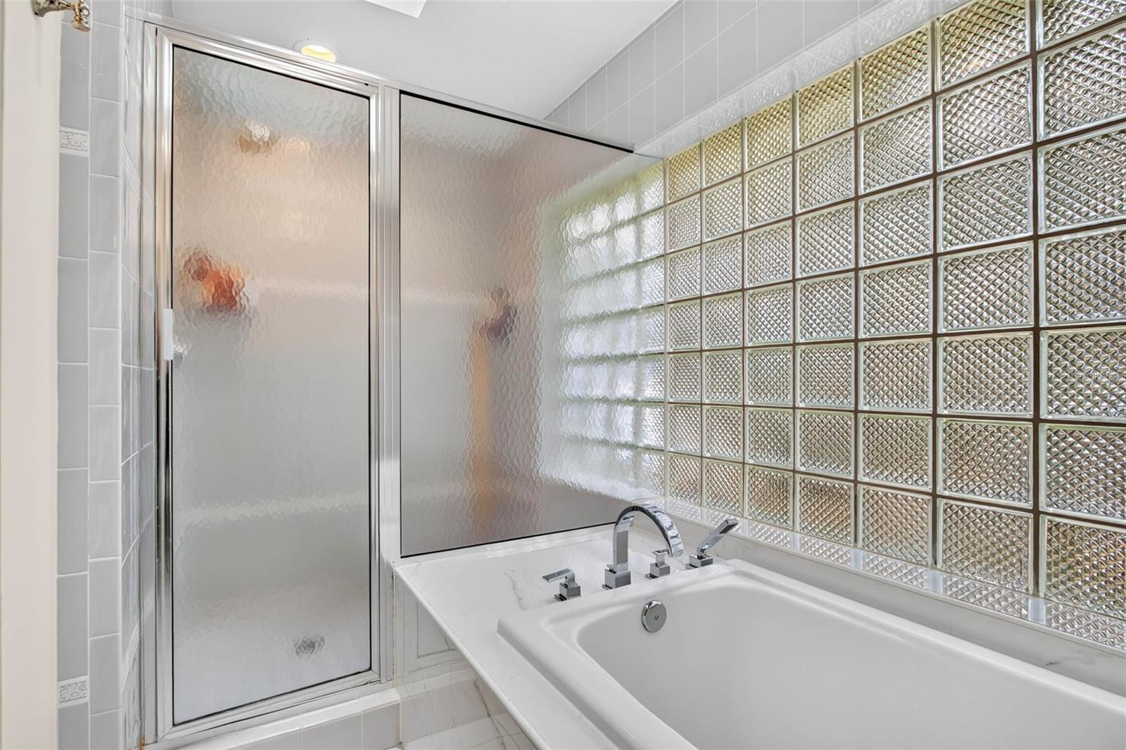 513 GARRARD DR — photo 40