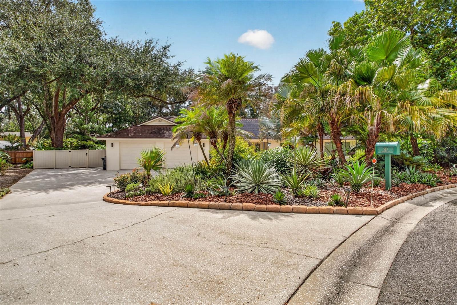 513 GARRARD DR — photo 70