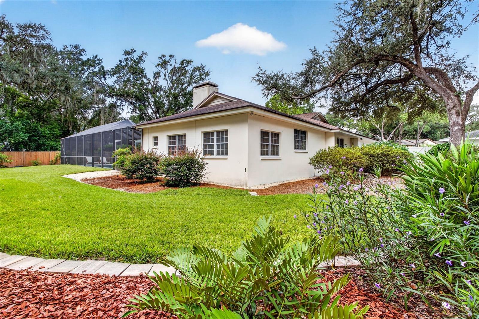 513 GARRARD DR — photo 69