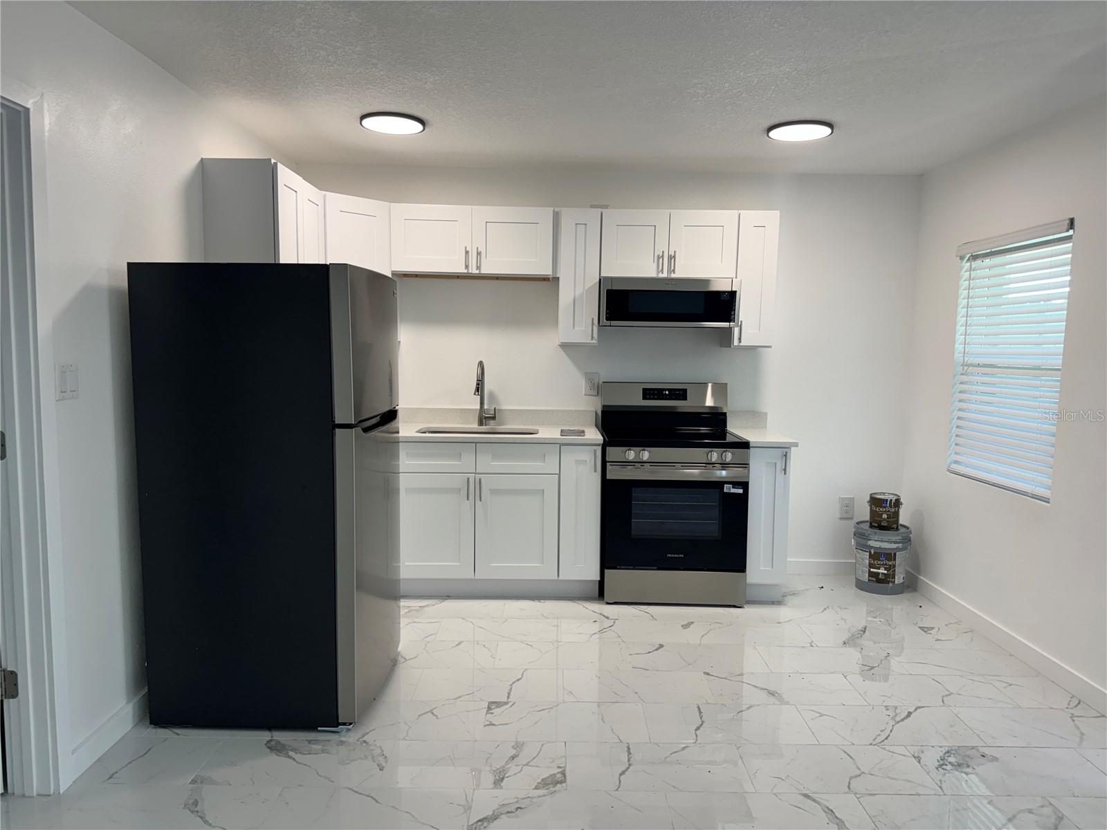 56 B ST #3 — photo 5