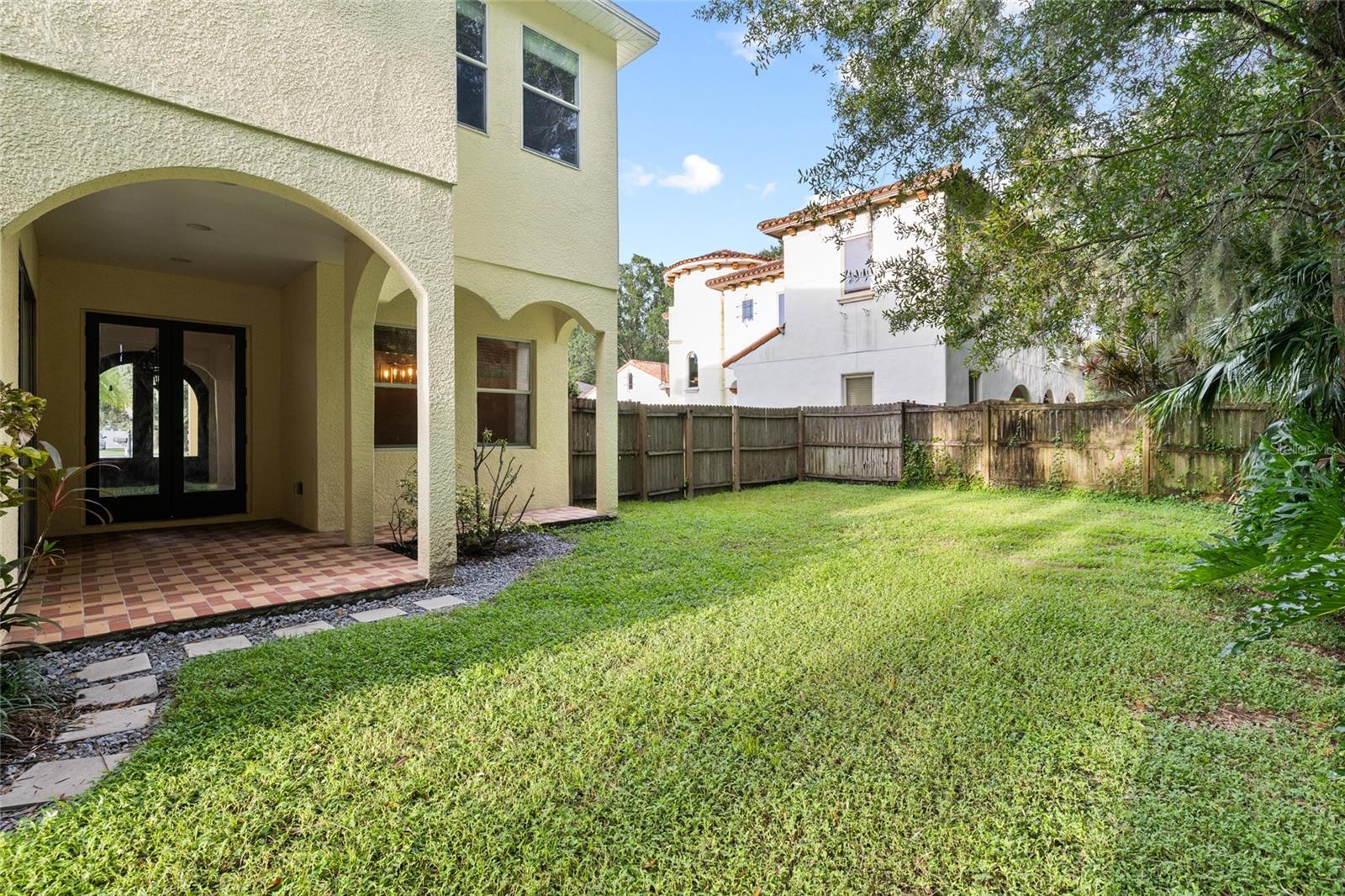 4117 WOODACRE LN — photo 49