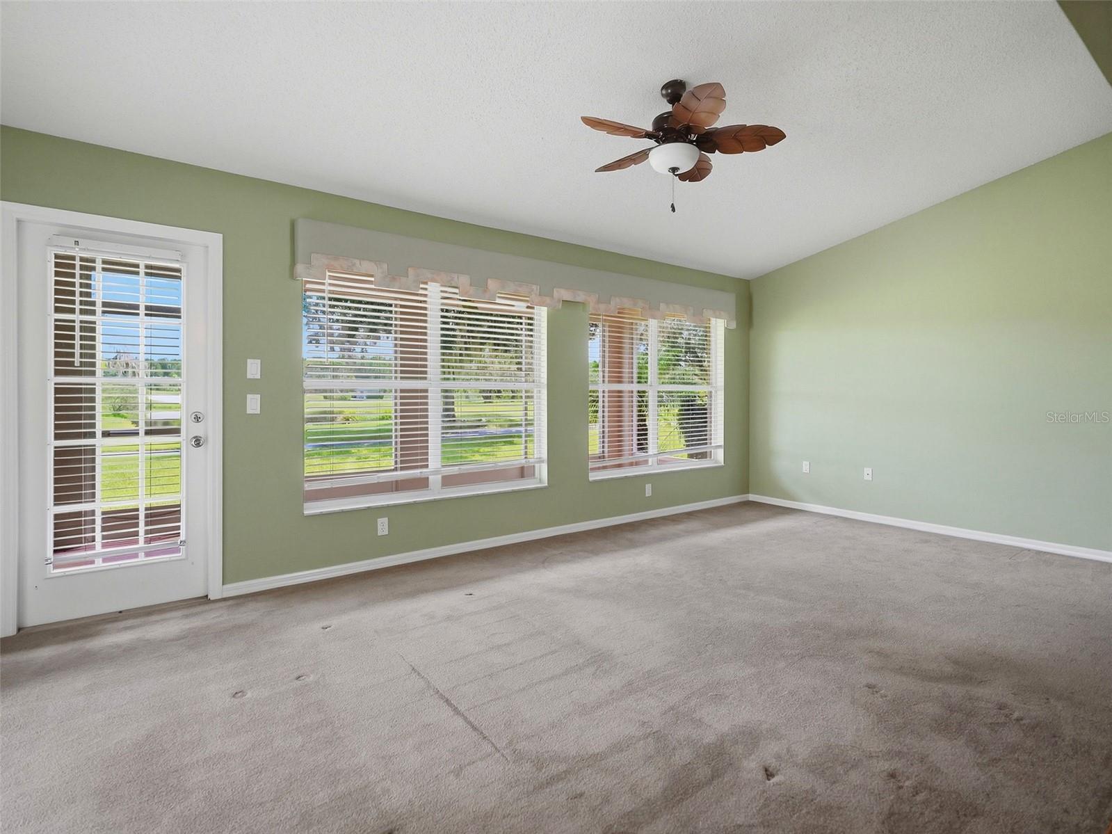1023 ALMONDWOOD DR — photo 12