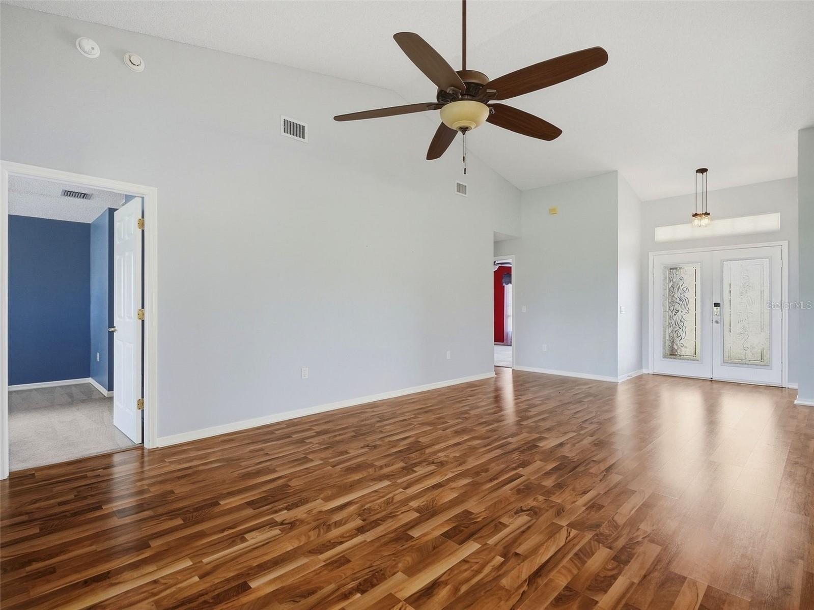 1023 ALMONDWOOD DR — photo 9