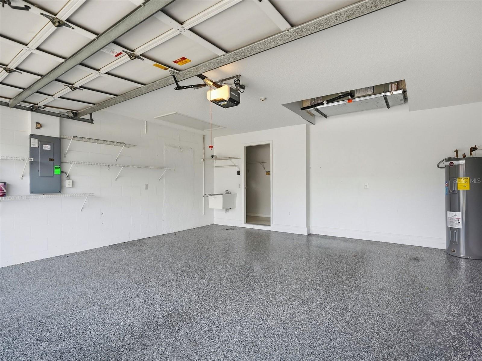 1023 ALMONDWOOD DR — photo 35