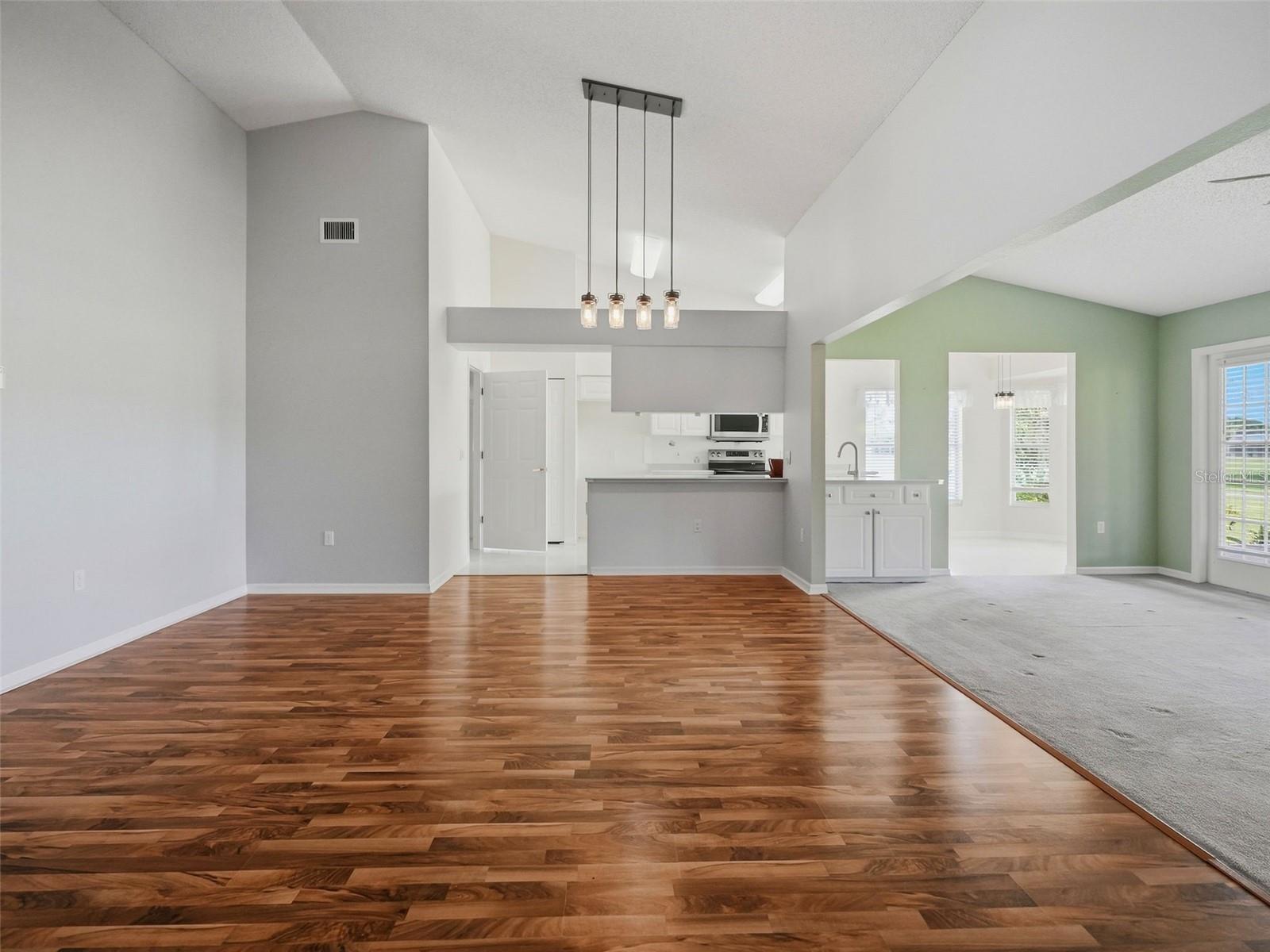 1023 ALMONDWOOD DR — photo 10