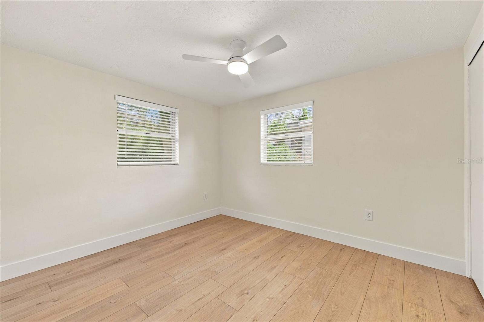 4525 JACQUELINE DR — photo 17