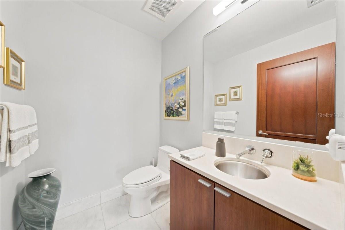111 N 12TH ST #1704 — photo 14