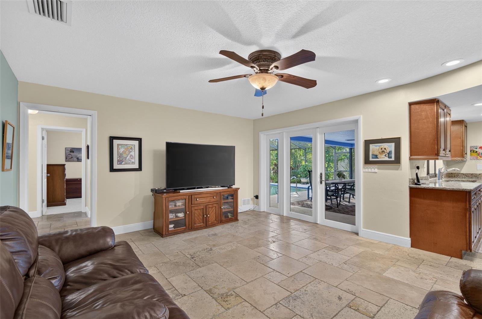 2225 SNEAD AVE — photo 14