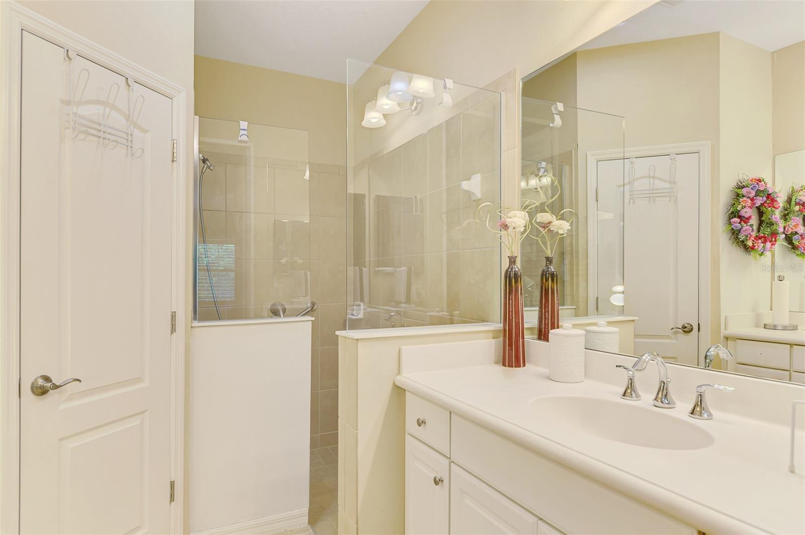 4850 MAYMONT PARK CIR — photo 25
