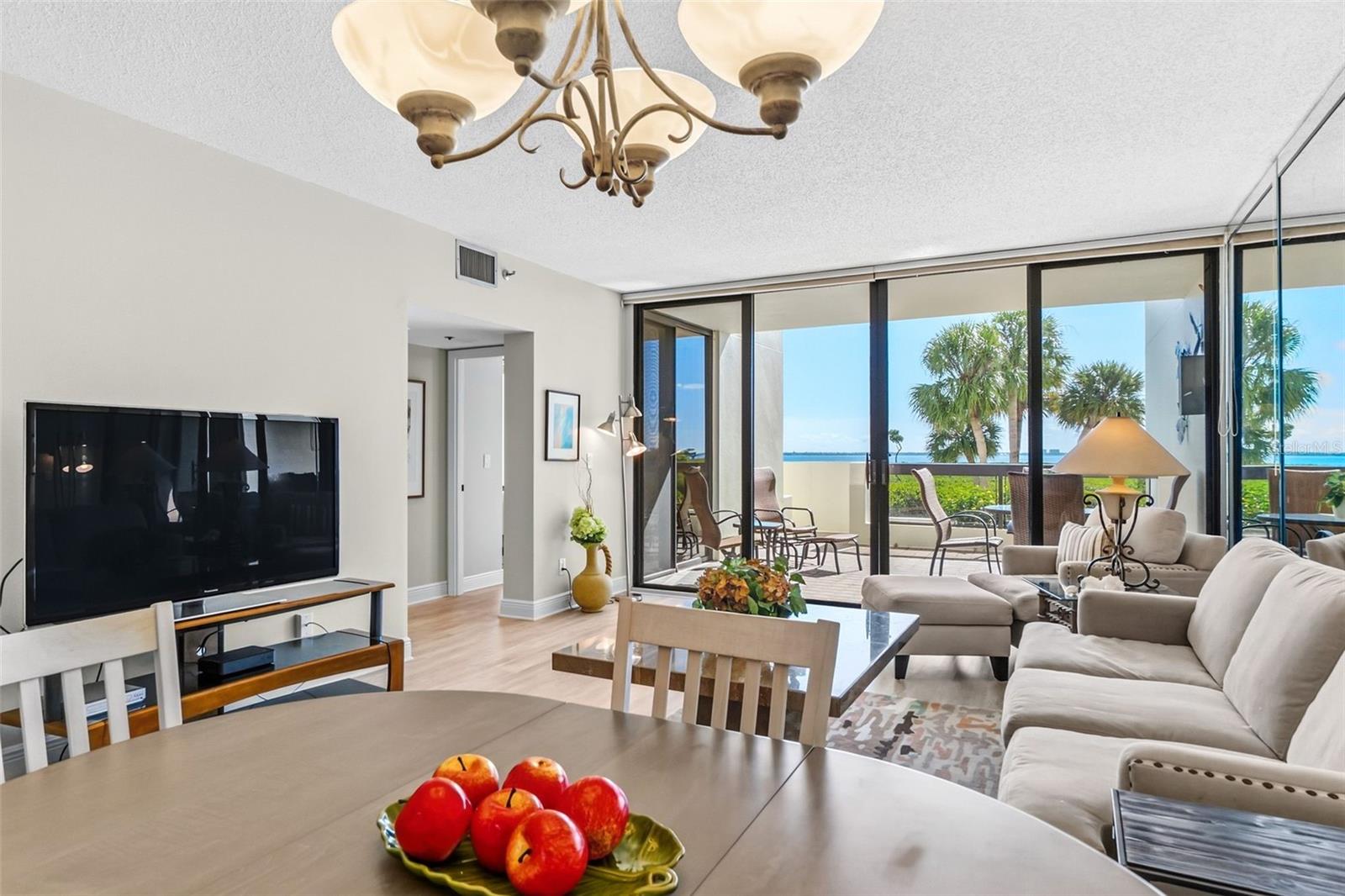 1932 HARBOURSIDE DR #214 — photo 4